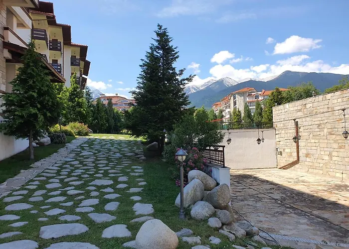 Family Vyani Apartment *