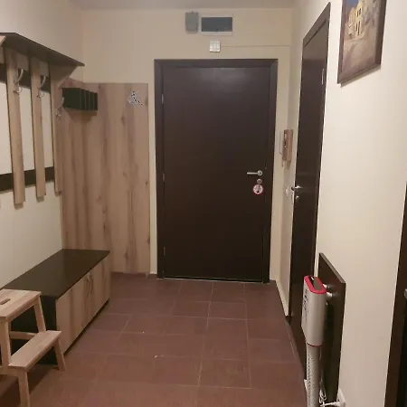 Family Vyani Daire Bansko