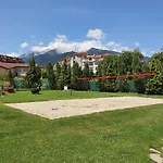 Family Vyani Apartment Bansko