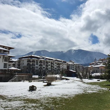 Family Vyani Apartment *